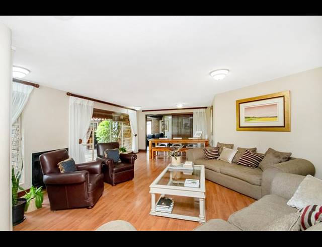 4 BEDROOM HOUSE FOR SALE IN NOORDHEUWEL